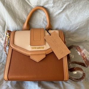 Steve Madden Baubriel crossbody purse beige